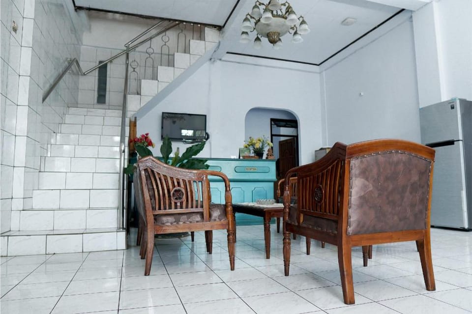 OYO 679 Hotel Niaga Hotel in Indonesia