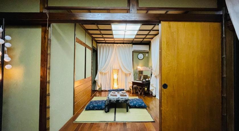Healing B&B Milk-ya for - Women only Bed and Breakfast in Okinawa Prefecture