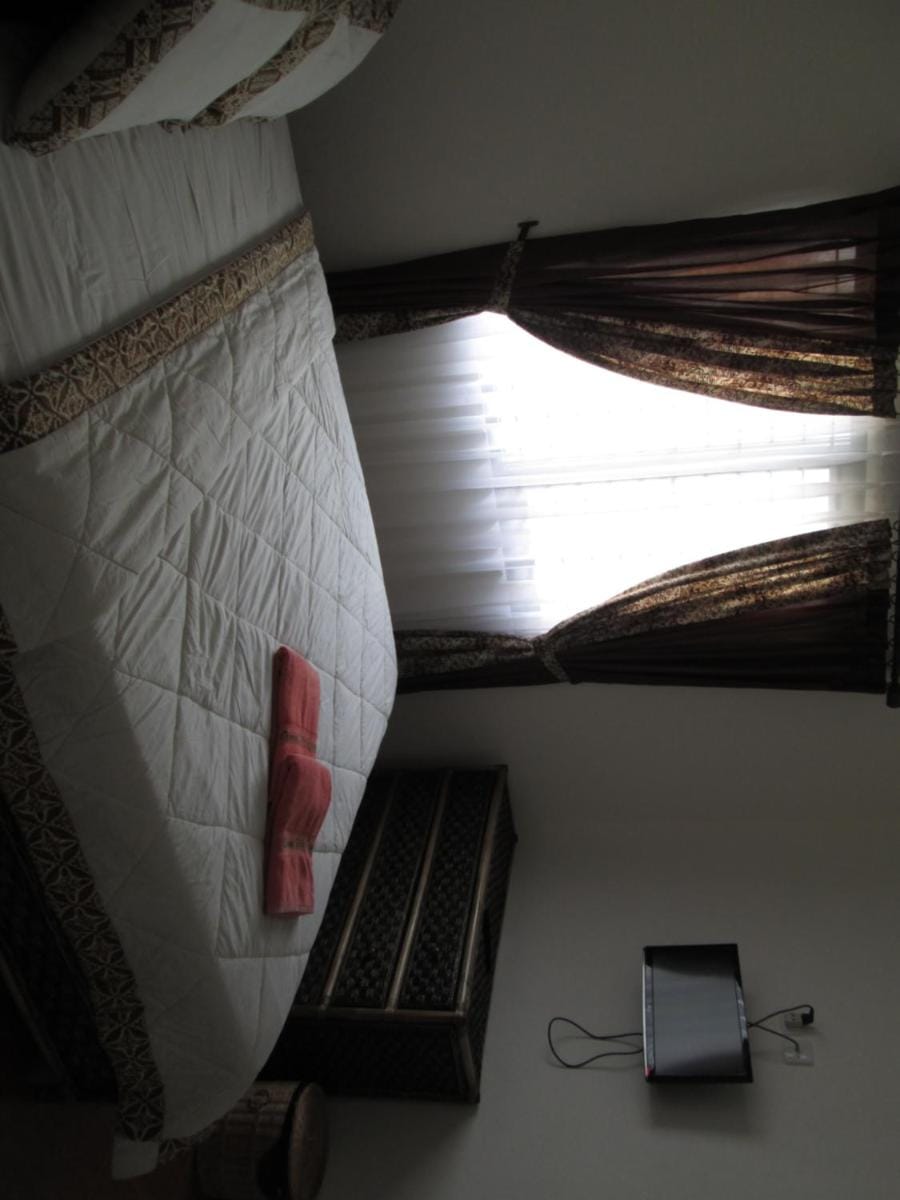 Osmond Villa Resort Campground/ 
RV Resort in Lembang