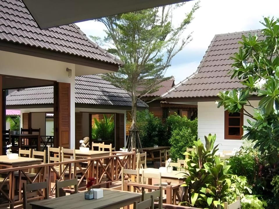 Baan Saranya Hotel in Laos