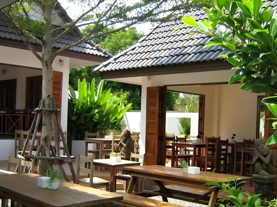 Baan Saranya Hotel in Laos