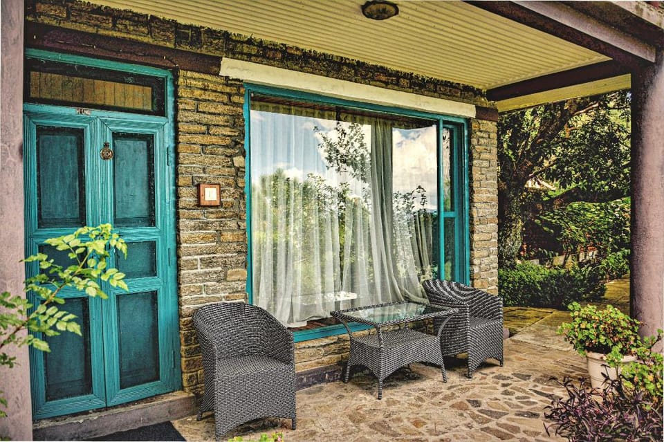 Mohans Binsar Retreat Hotel in Uttarakhand