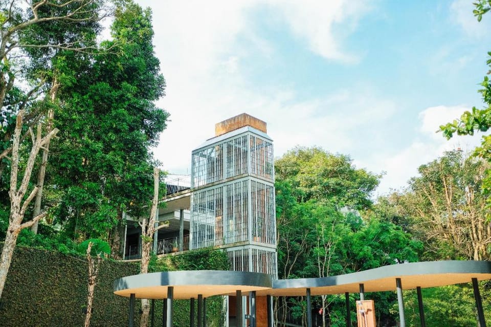 The House Tour Uphill Hotel in Parongpong