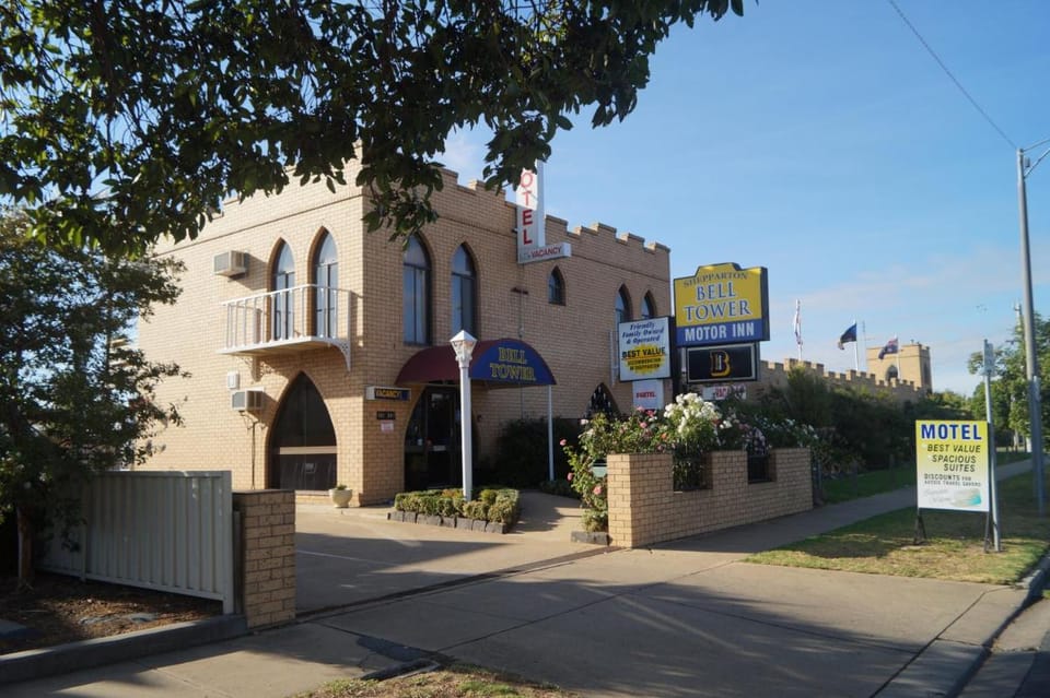 Belltower Motor Inn Motel in Shepparton