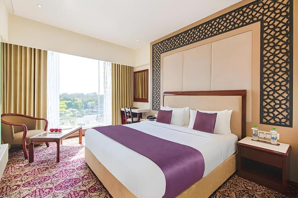HRJ Sarovar Portico Indore Hotel in India