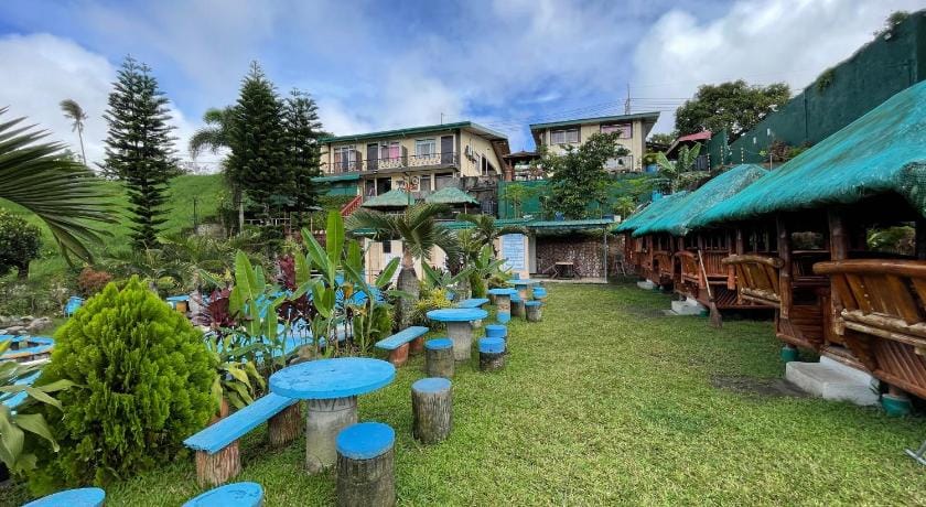 Little Falls Inn Tagaytay Resort in Tagaytay