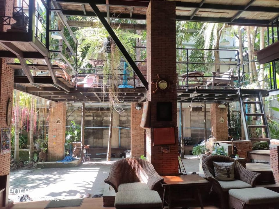 Tamarind Guesthouse Hotel in Laos