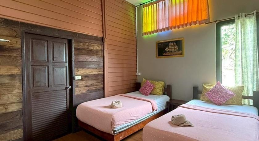 Tamarind Guesthouse Hotel in Laos