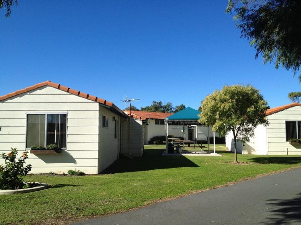 Havana Villas Campground/ 
RV Resort in Albany
