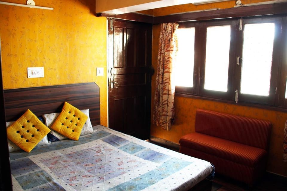 Hotel Samrat Regency Hotel in Shimla