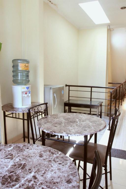 Unique Guesthouse 1 Pasar Baru Bed and Breakfast in Bandung