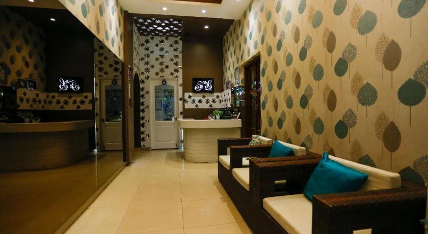 Terrace Gardens Bed and Breakfast in Bengaluru