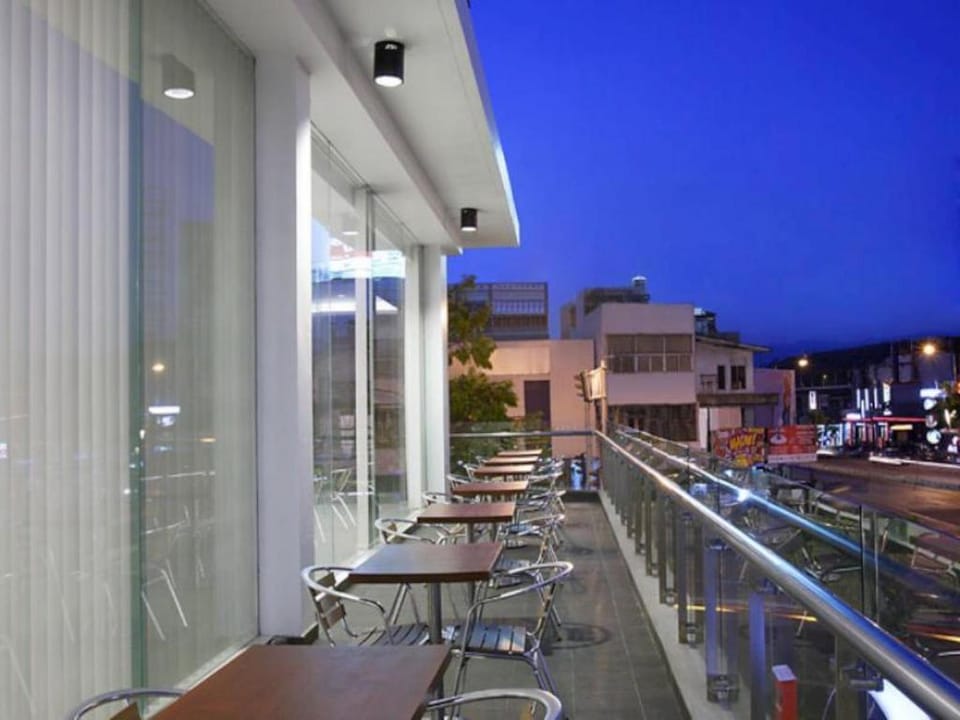Amaris Hotel Embong Malang - Surabaya Hotel in Surabaya