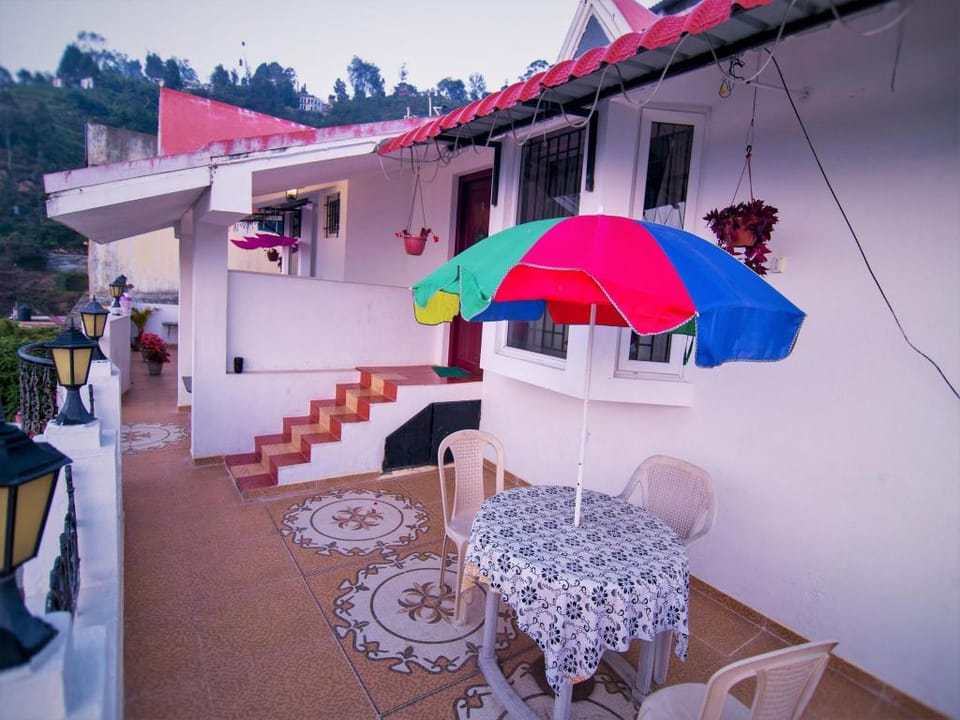 B's Hive Guesthouse Hotel in Kodaikanal