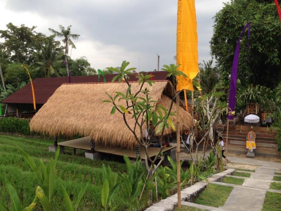 Matra Bali Guest House Bed and Breakfast in North Kuta