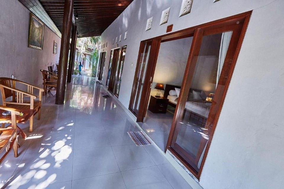Matra Bali Guest House Bed and Breakfast in North Kuta