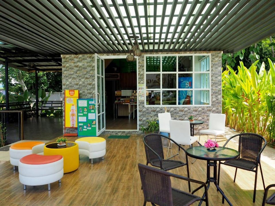 Saichol GrandView Hotel in Surat Thani Changwat