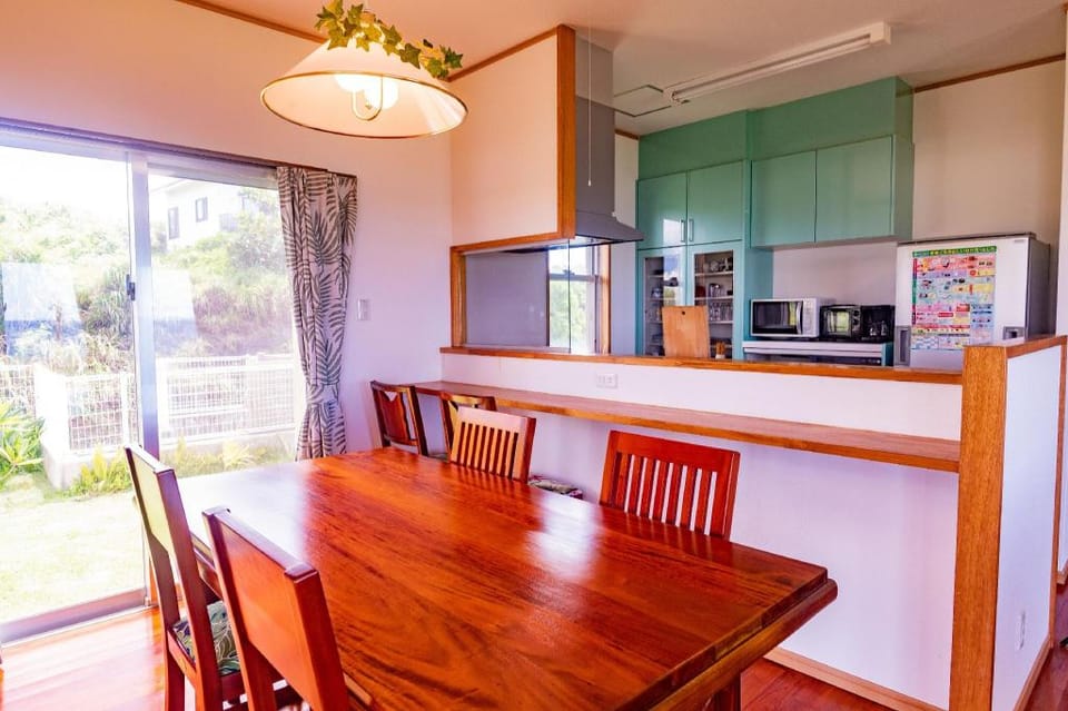 Seaside Villa Urumanchu Hotel in Okinawa Prefecture