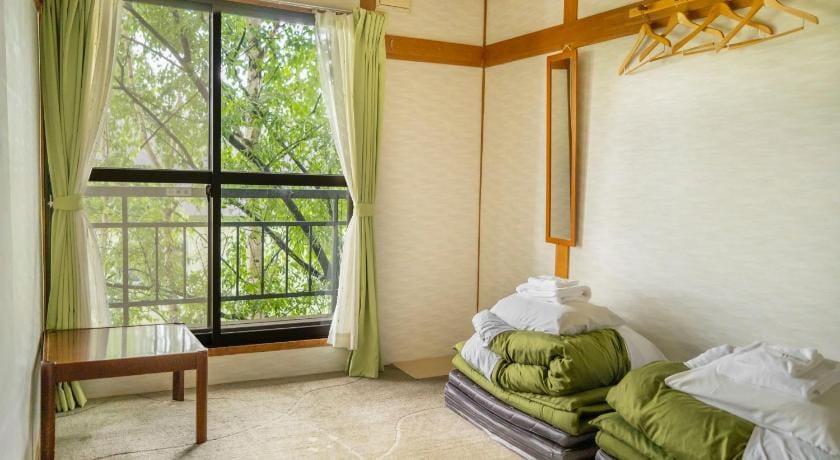 Guesthouse Akane-Yado (Adult Only) Hotel in Furano