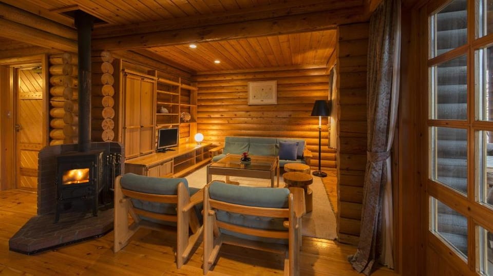 Hotel Nidom Ryokan in Hokkaido Prefecture