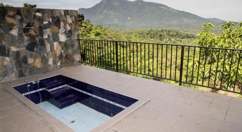 Jims Farm Villas Hotel in Central Province