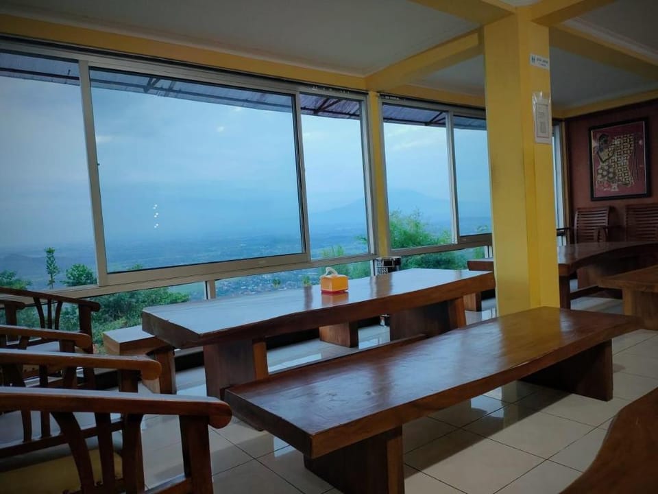 Bukit Indah Hotel - Piyungan Hotel in Special Region of Yogyakarta