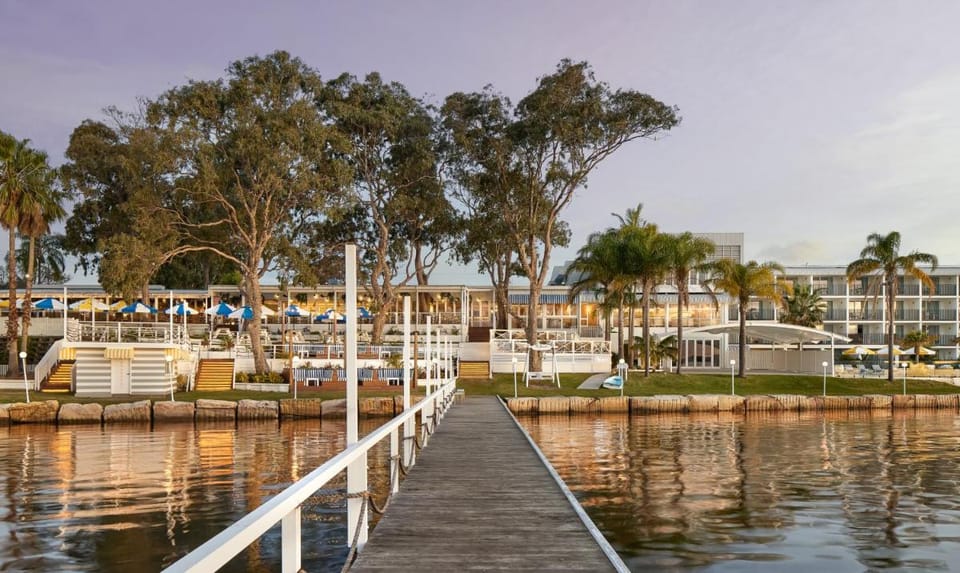 The Beachcomber Hotel & Resort, an Ascend Collection Resort Hotel in Toukley