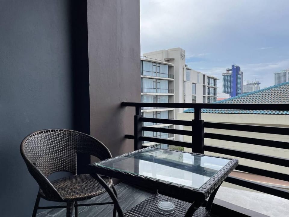 KTK Regent Suite Hotel in Pattaya City