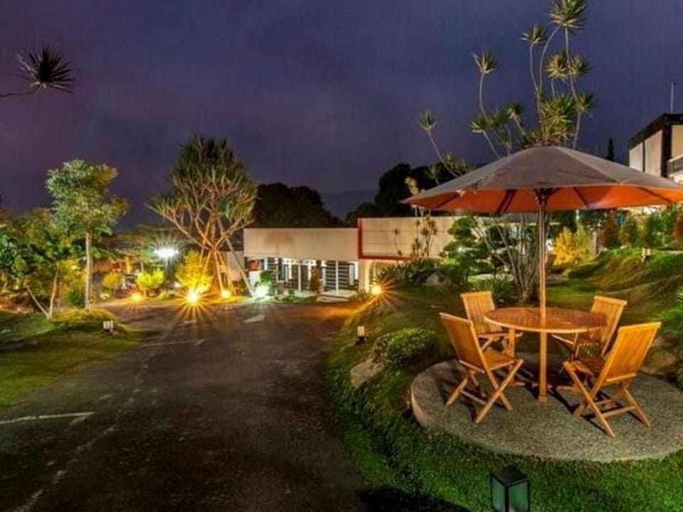 The Rizen Hotel Hotel in Cisarua