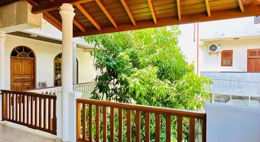 Welcome Family Guest House Bed and Breakfast in Western Province