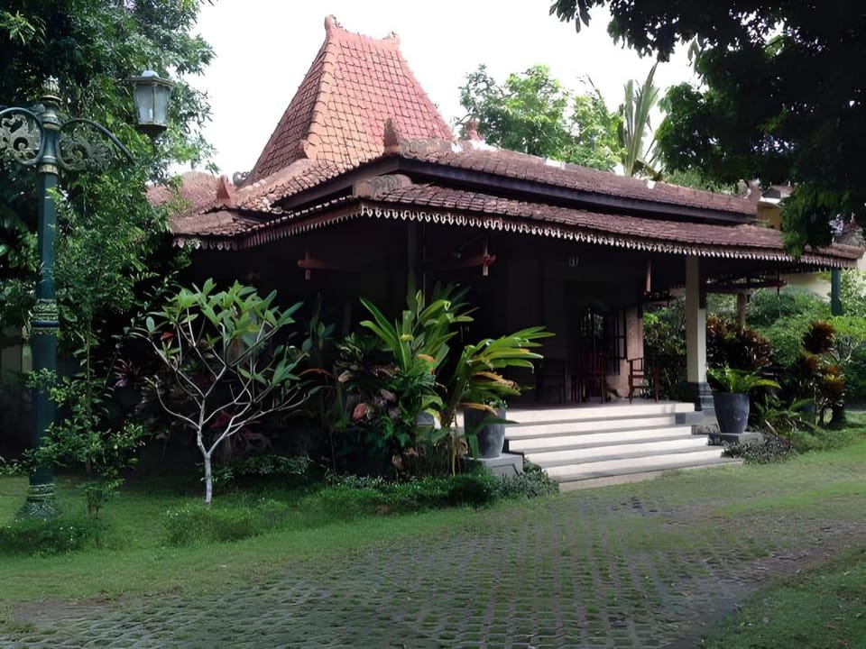 Alam Jogja Resort Mitra RedDoorz Bed and Breakfast in Special Region of Yogyakarta