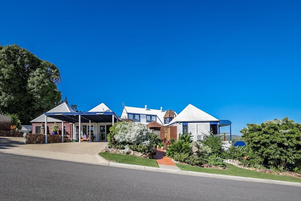 1770 Sovereign Lodge Retreat Resort in Seventeen Seventy