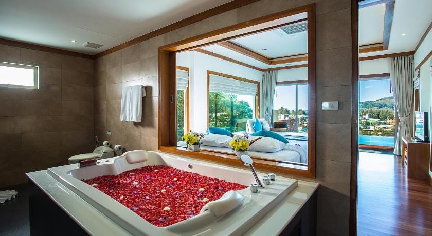 Villa Tantawan Resort & Spa - SHA plus Resort in Kamala