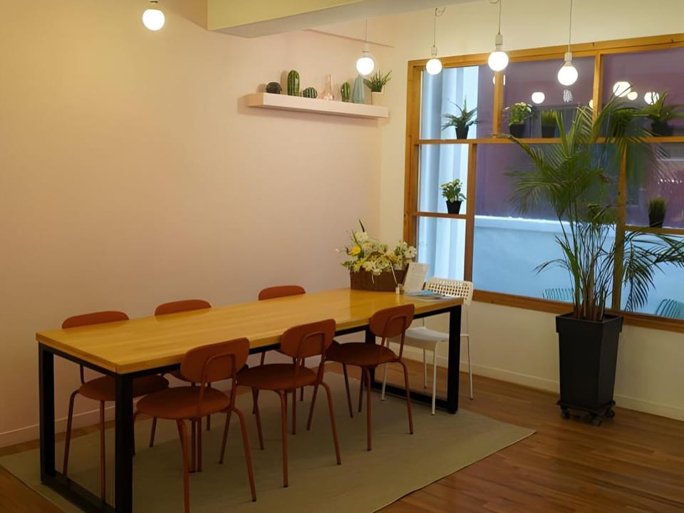 Hannah Stay - Female Only Bed and Breakfast in South Korea