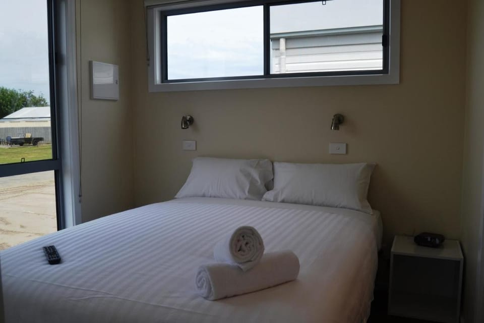 Portland Holiday Village Campground/ 
RV Resort in Portland