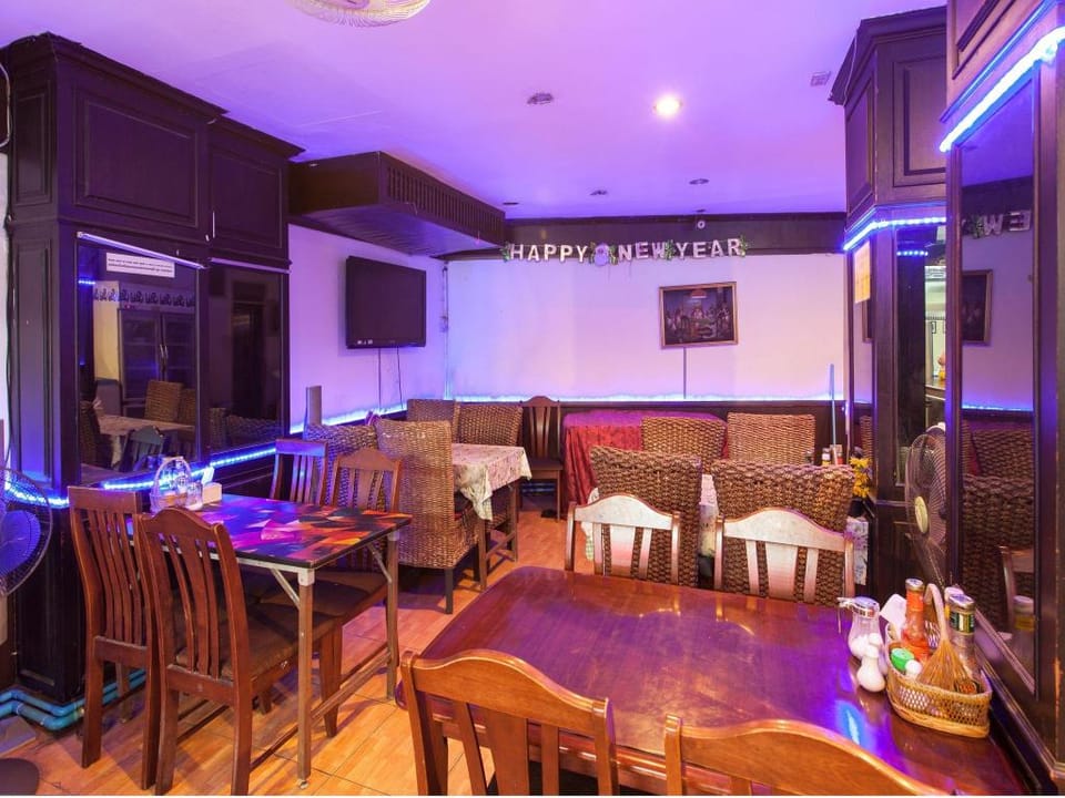Encore Walking St. Guesthouse Hotel in Pattaya City