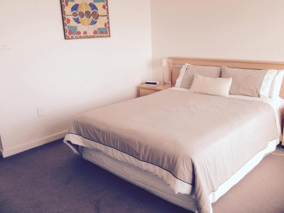 Wytonia Beachfront Accommodation Lodge in Port Fairy