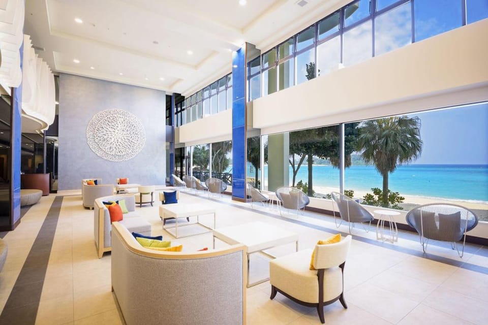 Kanehide Kise Beach Palace Hotel in Okinawa Prefecture