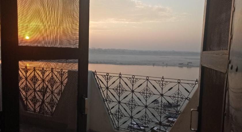 Scindhia Guest House Bed and Breakfast in Varanasi