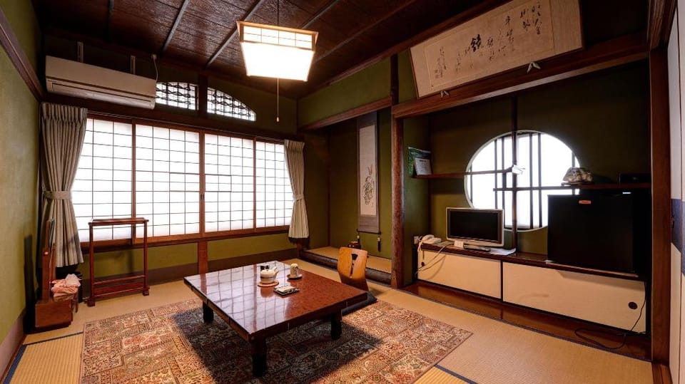Charoku Honkan Hotel in Kyoto Prefecture