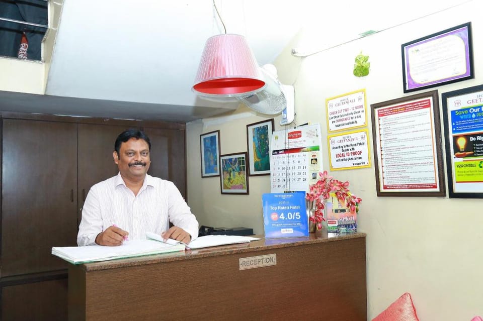 Hotel Geetanjali Hotel in Hyderabad