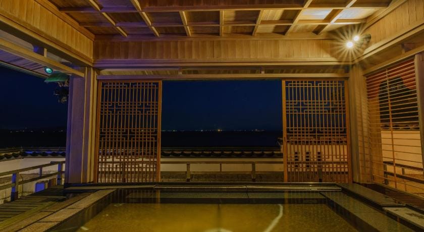 Yamaumi Onsen Shyuku Kaifuu Ryokan in Aichi Prefecture