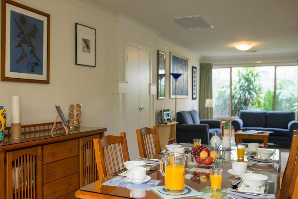 Bellevue Bed & Breakfast Bed and Breakfast in McLaren Vale