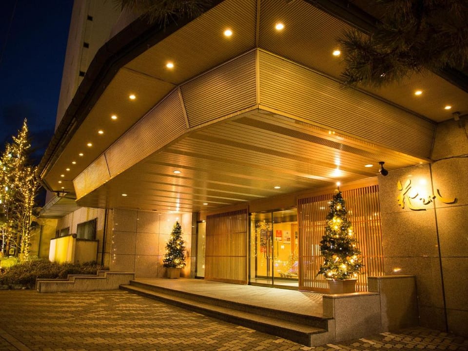 Hanabishi Hotel Ryokan in Hokkaido Prefecture