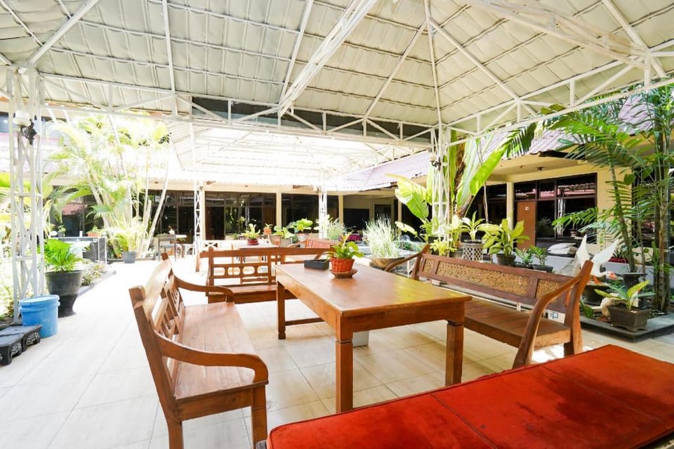 Hotel O Tampiarto Hotel in East Java