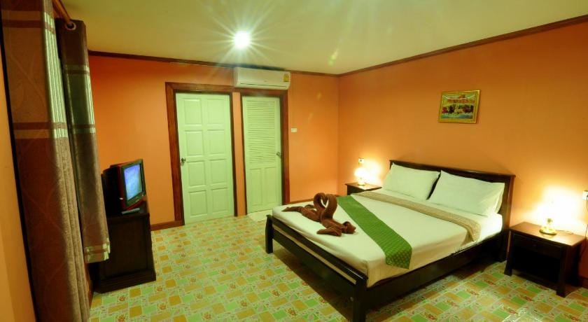 Phi Phi Sand Sea House Hotel in Krabi Changwat