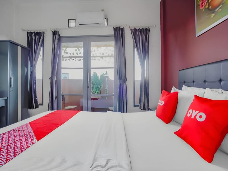 Hotel Salon Fora & Longhill Cafe Fora Bed and Breakfast in Parongpong