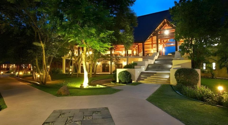 Occidental Paradise Dambulla Hotel in Dambulla