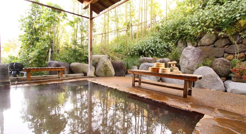 Shibu Onsen Sakaeya Ryokan in Shimotakai District