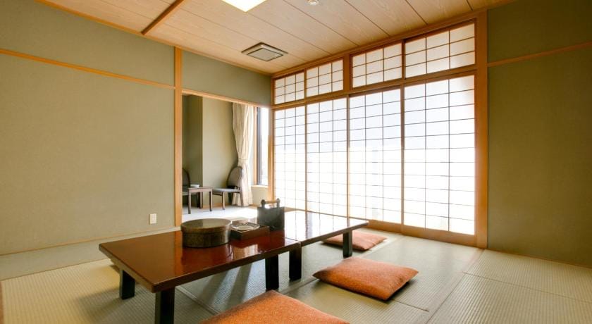 Yamatoya Honten Ryokan Osaka Hotel Ryokan in Osaka